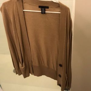 Khaki cardigan with brown button detail